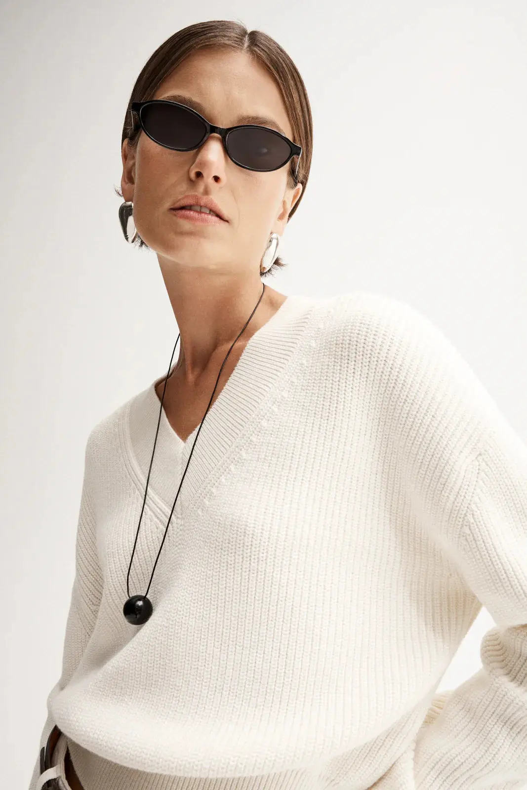 Chester Knit in Ecru - Image 5