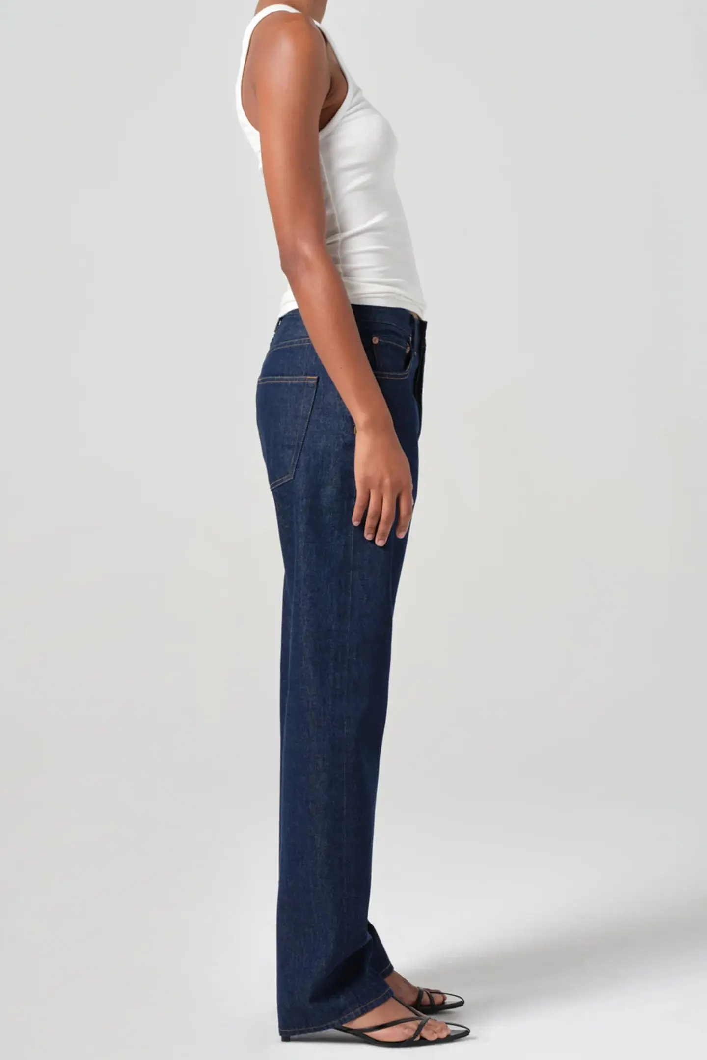 Kelly Jean in Rinse - Image 3