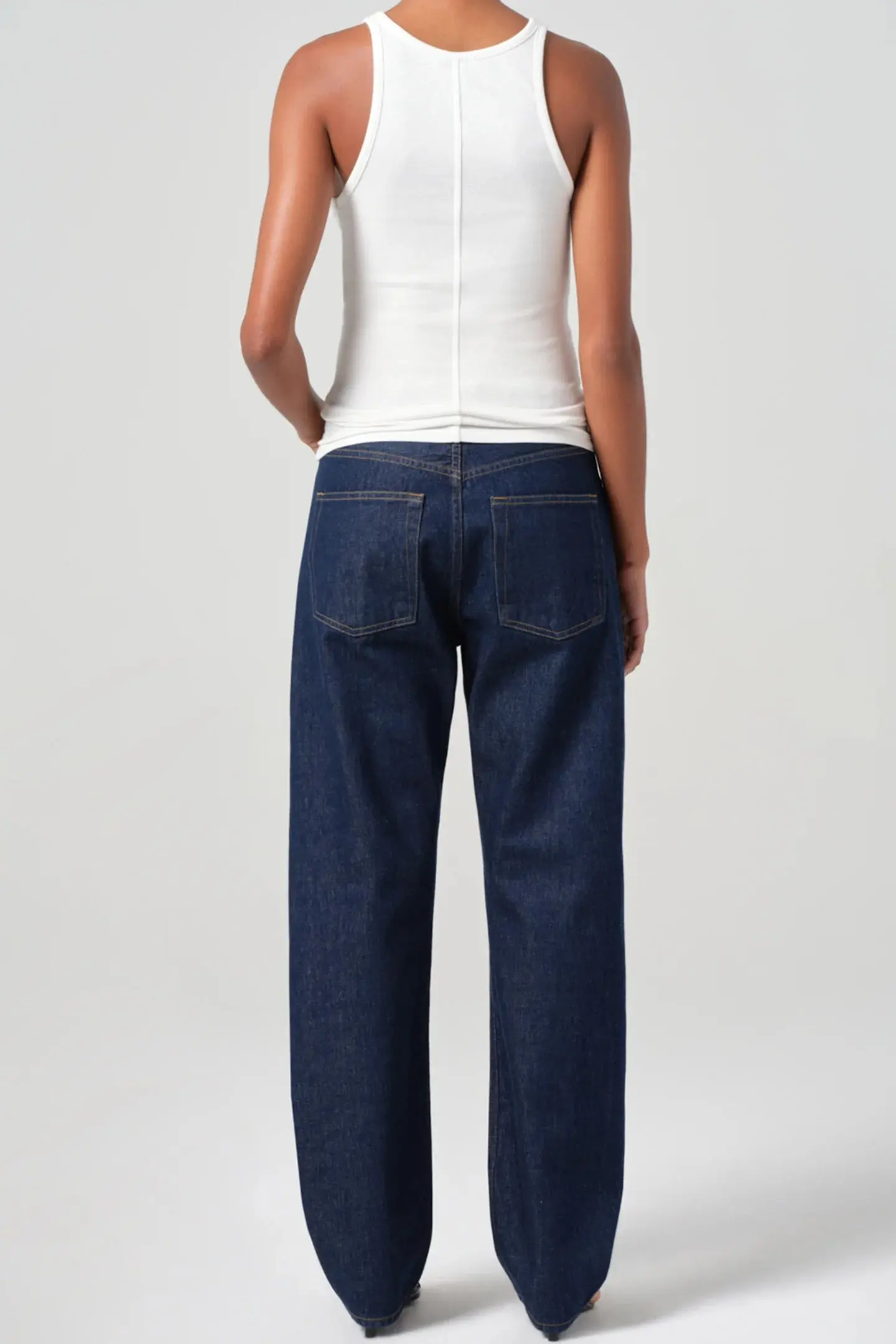 Kelly Jean in Rinse - Image 4