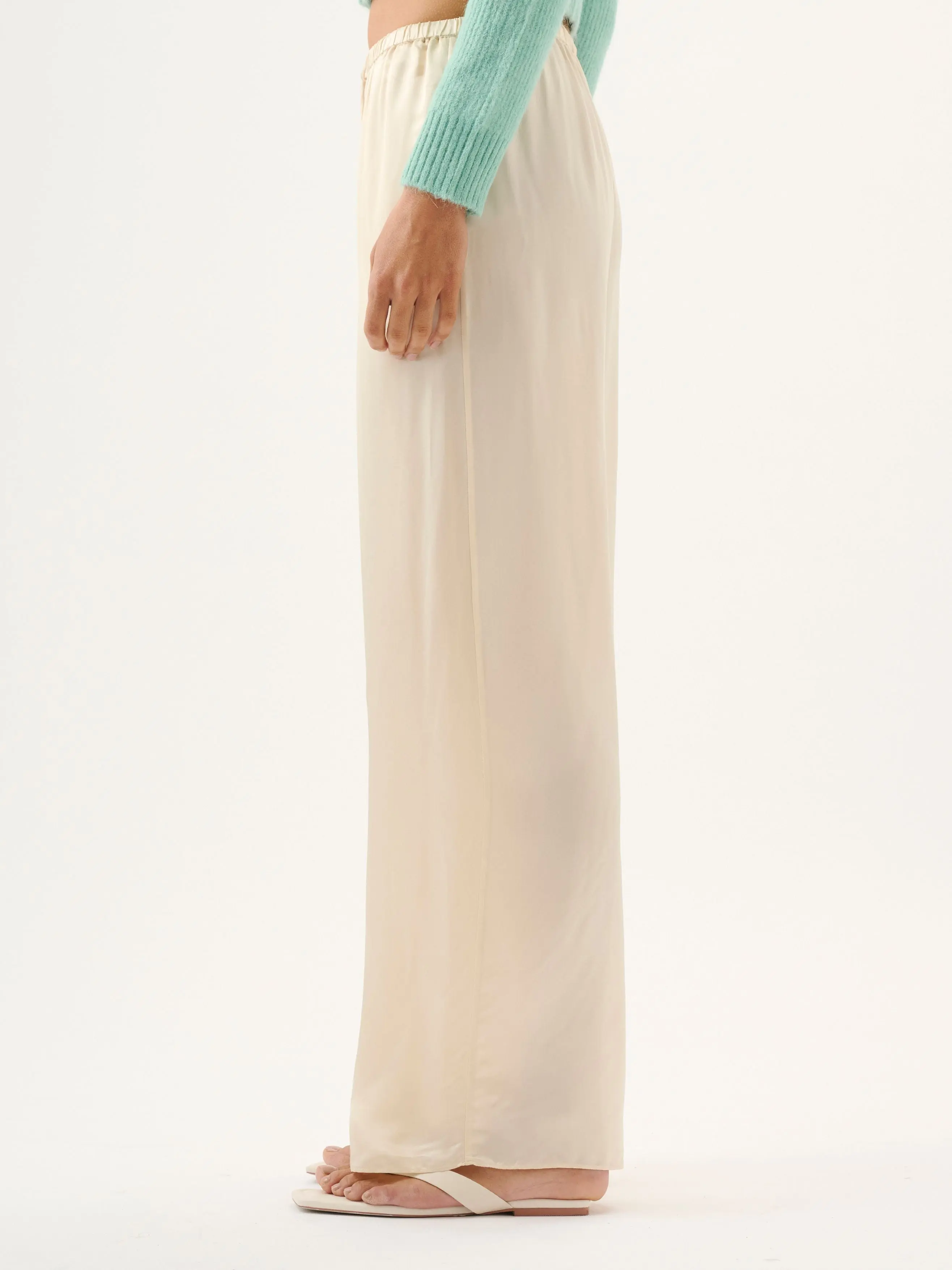 Miles Pant in Ivory - Image 6