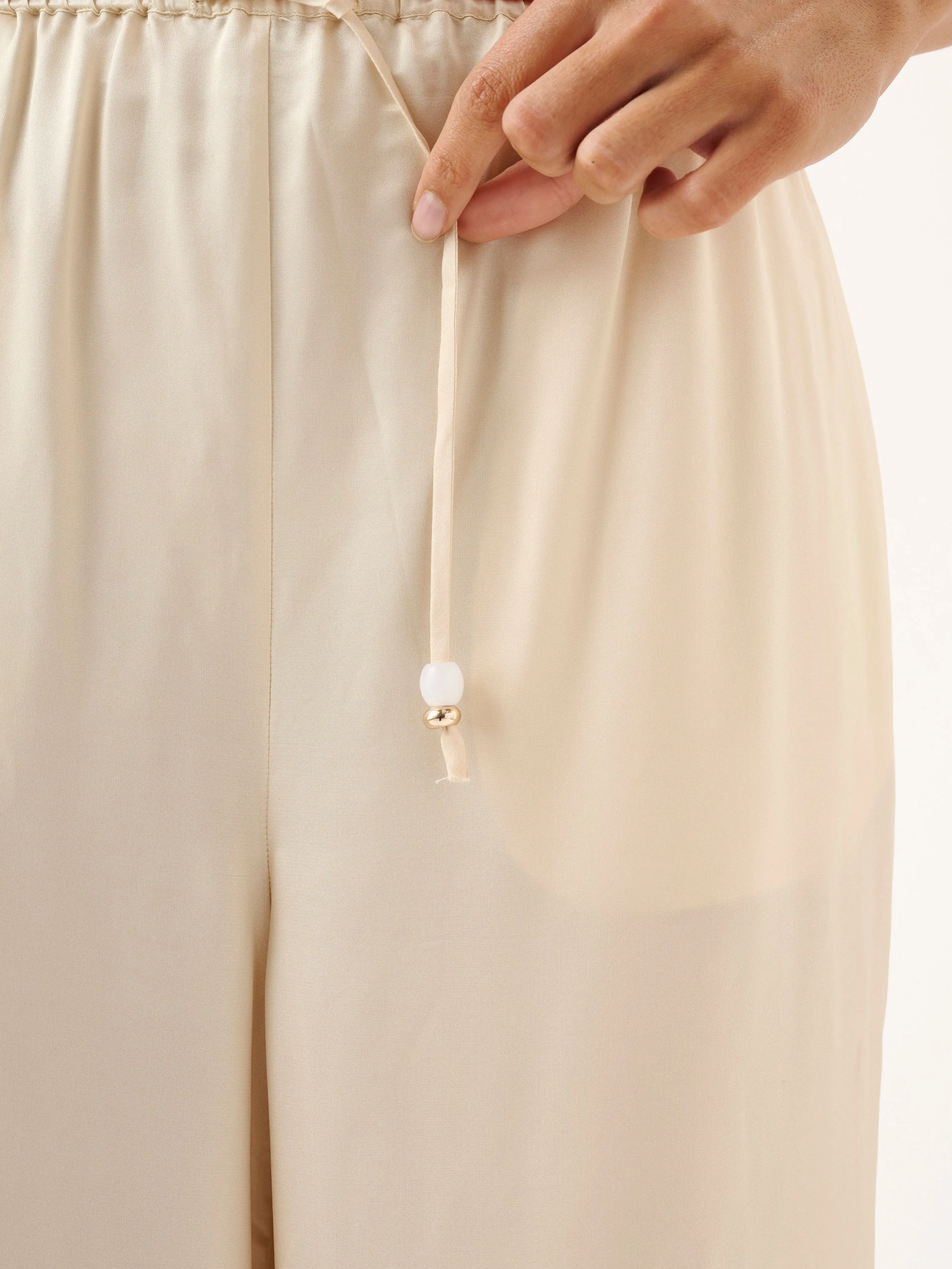 Miles Pant in Ivory - Image 9