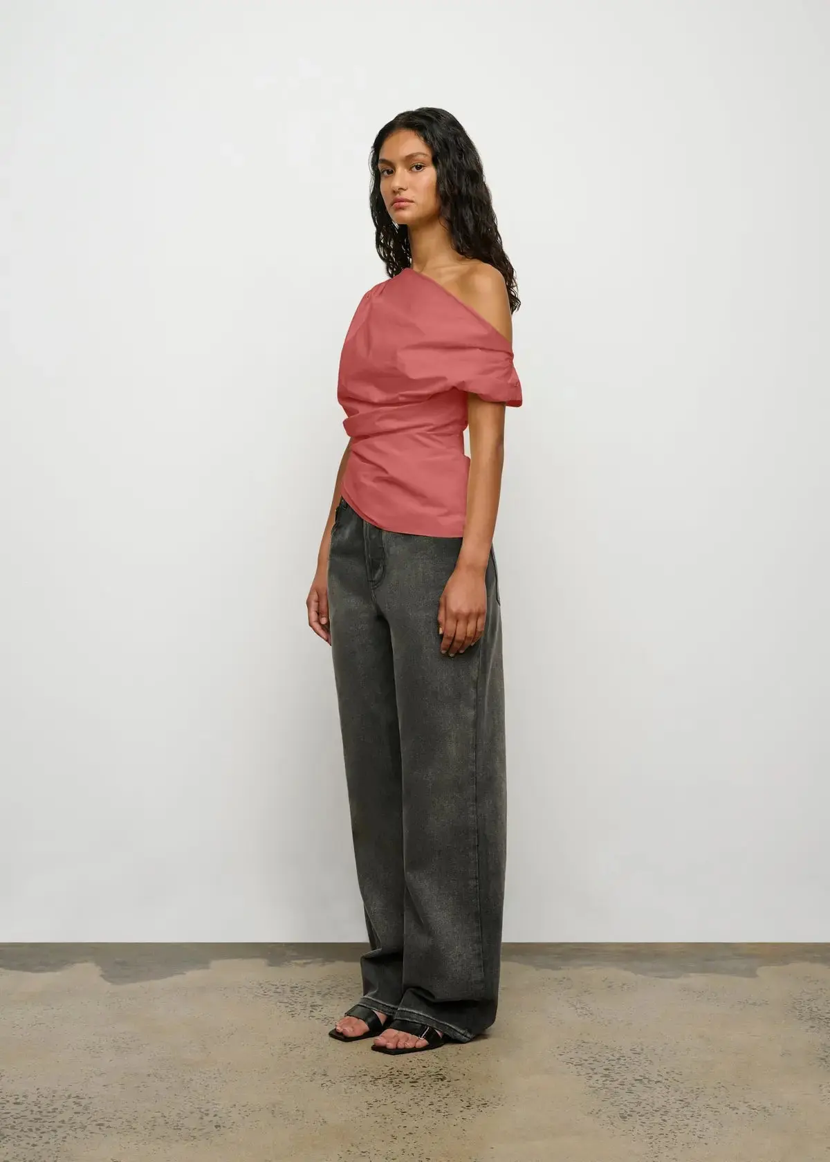 Pallas Top in Washed Red - Image 4