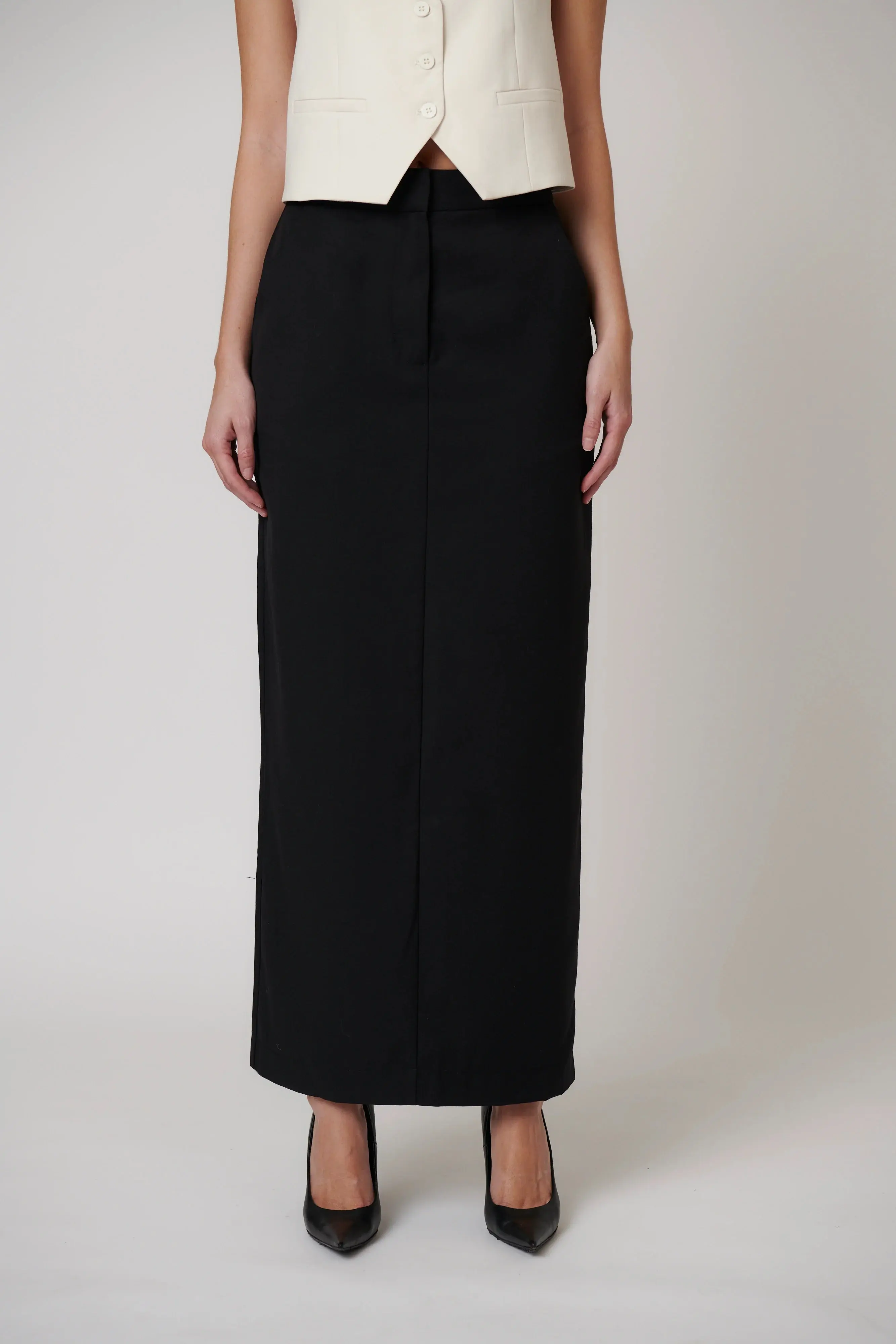 Phoenix Maxi Skirt in Black - Image 4